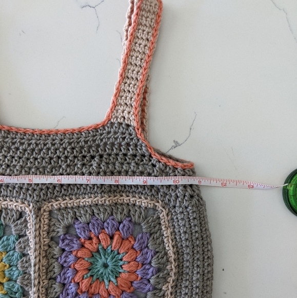 🌼 Handmade Crochet Top 🌼 - Picture 5 of 10